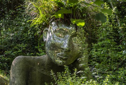 Eve sculpture of woman in Outdoor Gardens